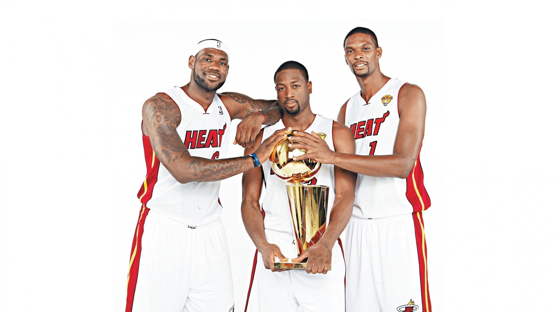 中国男篮备战国际热身赛，全队进入高强度训练阶段，中国男篮热身赛赛程